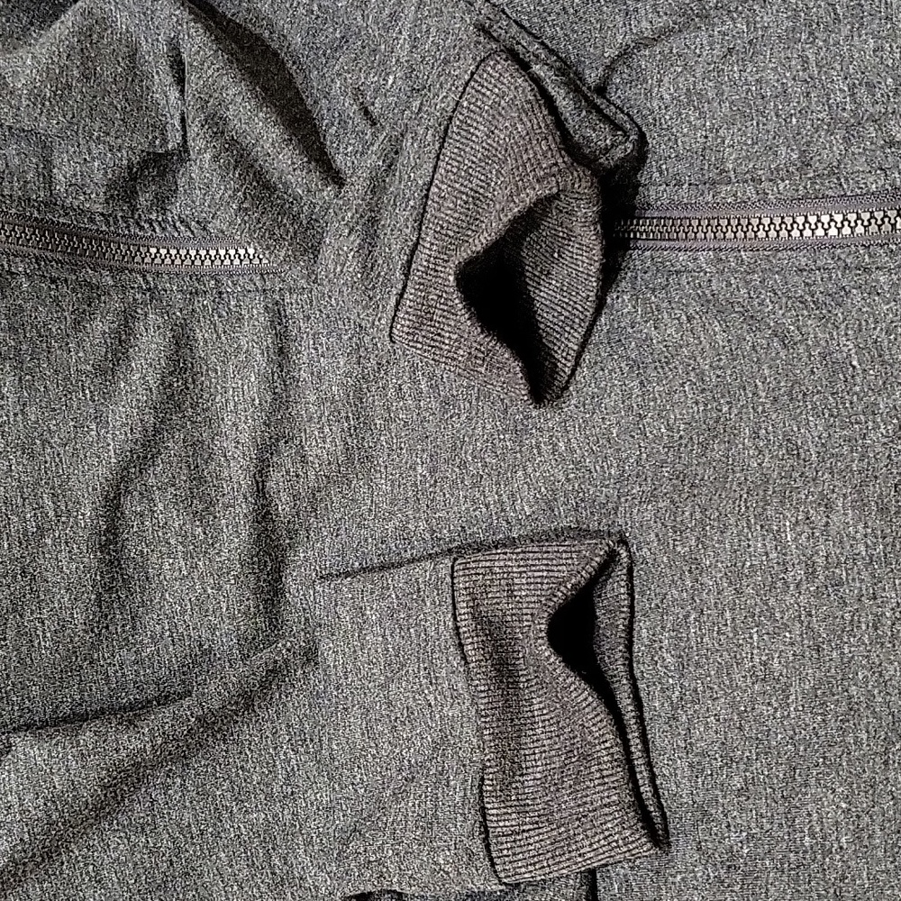 The Sweatshirt Project - Picture 5 of 11